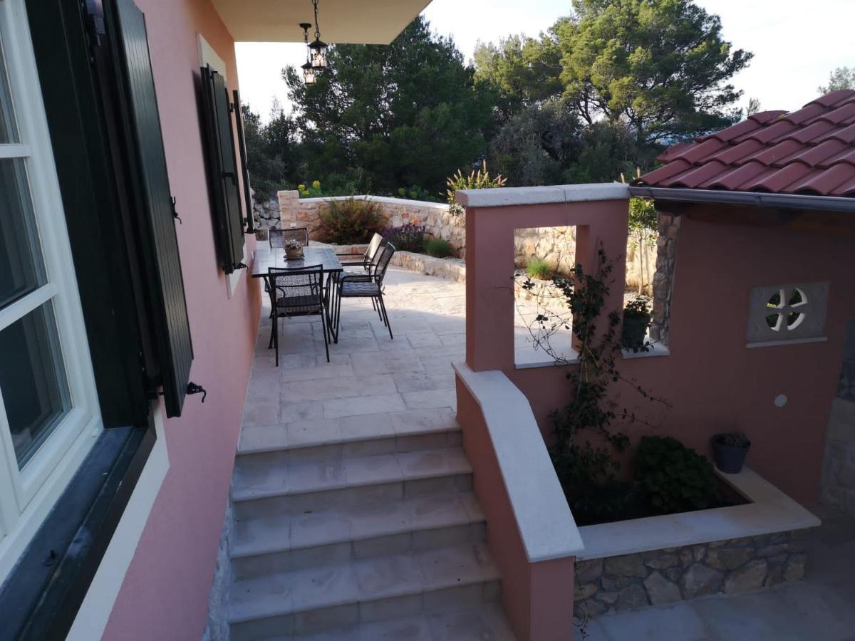 סאלי Lovro Luxury Apartment With Jacuzzi And Terrace Sea View מראה חיצוני תמונה